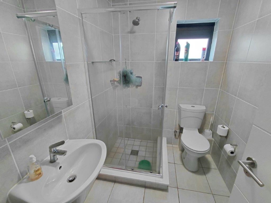 2 Bedroom Property for Sale in Admirals Park Western Cape